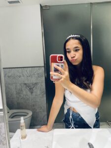 Picture of 15 Mia Pin