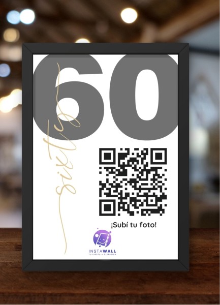 Cartel QR decorativo